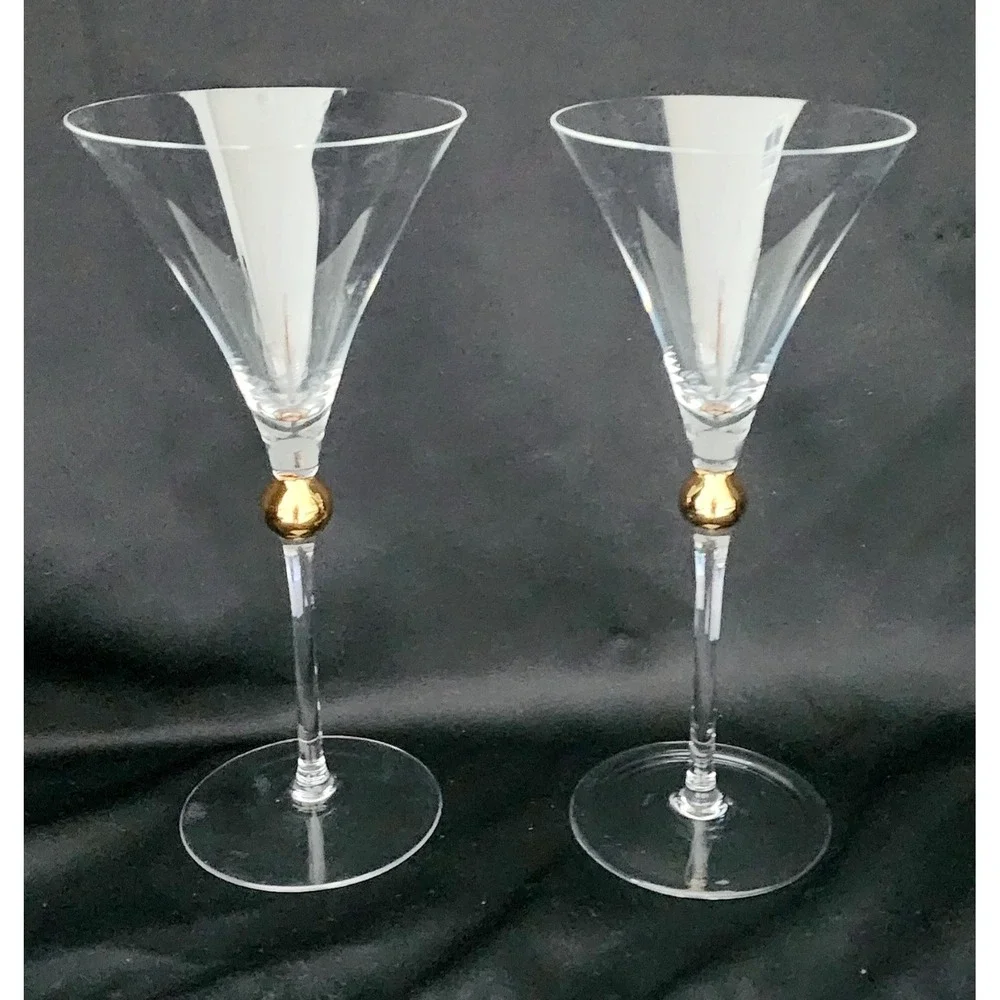 Wedding Bride And Groom Martini Champagne Glasses Gold Bubble Stem